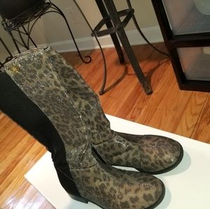 Stuart Weizman boots-  Size 33